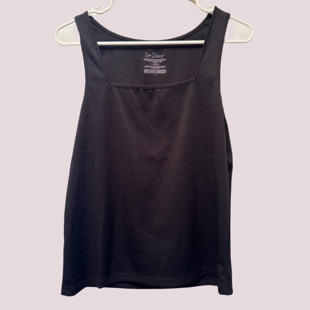 NWOT Live 2 Lounge Black Square Neck  Ribbed Lounge Tank -‎ Small